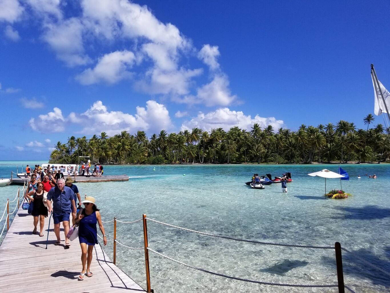 Paul Gauguin Cruises — Tahaa, French Polynesia